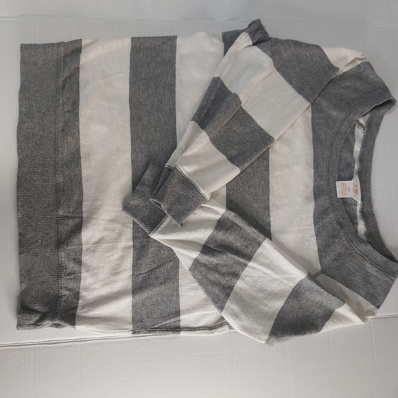 Joe Fresh striped longsleeve sweater, Small- medium fit - Picture 5 of 5